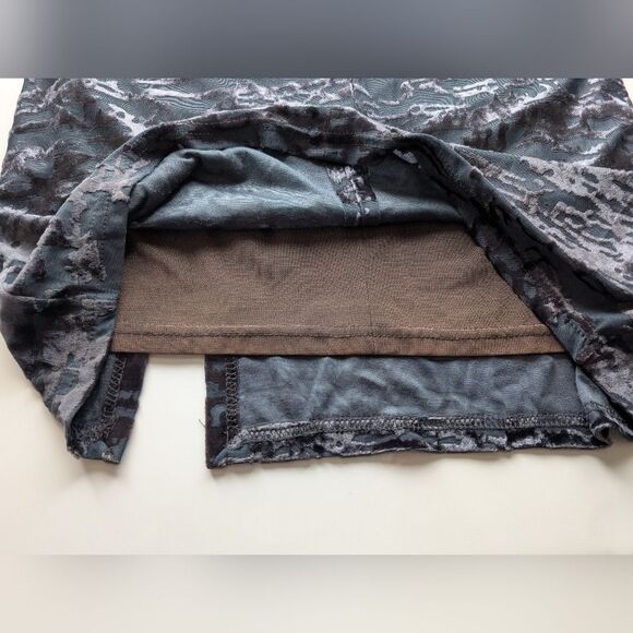 Grey Black Burnout Velvet Party Skirt Size S - Picture 9 of 12